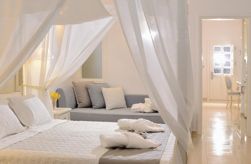 Kamari Mykonos Town